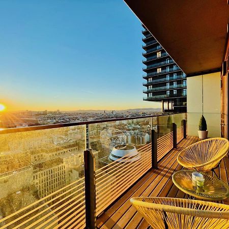 TrIIIple Level 20 - Sonnenwohnen Apartment mit Parkplatz und fantastischem Ausblick Wien Exterior foto